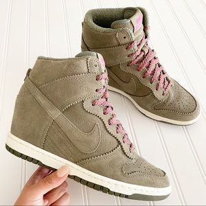NIKE dunk sky high top wedge sneakers size 9